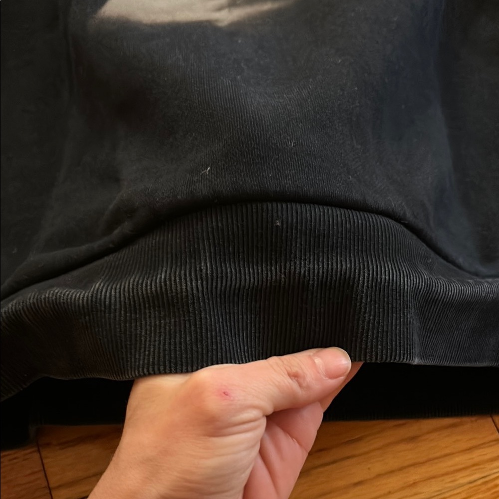 Official Taylor Swift TTPD crewneck sweatshirt size L - Picture 9 of 11